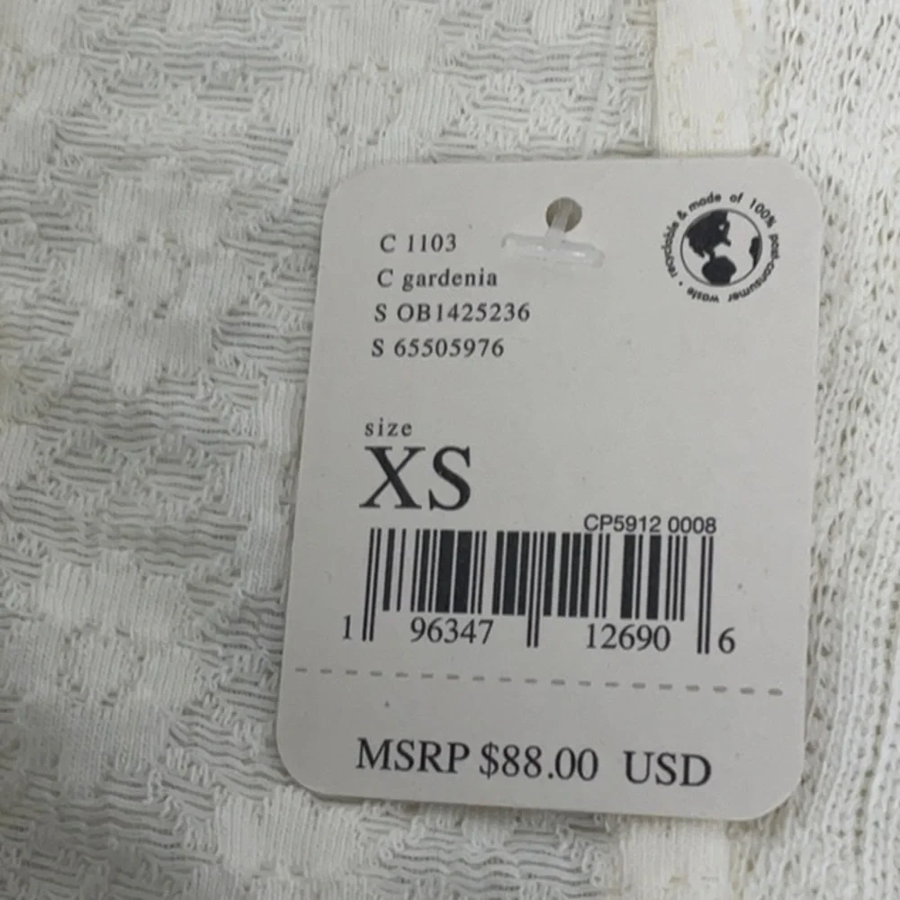 NWT women’s Free People Gardenia blouse, size XS - Picture 11 of 11